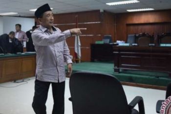 Hukuman Bupati Bangkalan Ditambah dari 8 Tahun jadi 13 Tahun