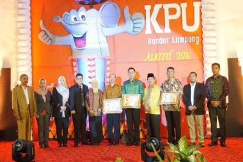 KPU Bandarlampung Gelar Penganugerahan KPU Award 2016