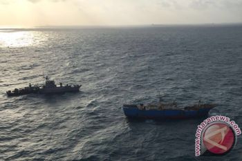 AL Bedah Forensik Peralatan Komunikasi Kapal Viking