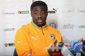 Manchester City jadikan Kolo Toure asisten pelatih