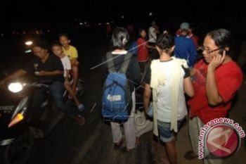 Warga Kembali Ke Rumah Pascapencabutan Peringatan Tsunami
