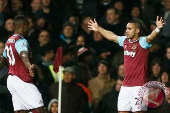 West Ham Tundukkan Tottenham 1-0