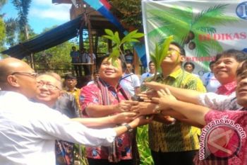 Kelapa-cengkih Penting Pada Struktur Ekonomi Sulut