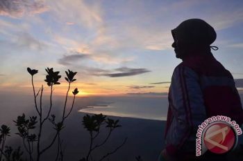 Sejumlah Titik Wisata Lingga Bisa Melihat Gerhana