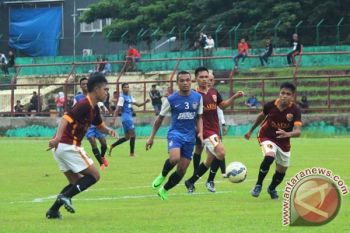 PSM kalahkan tim lokal Makassar 3-0 