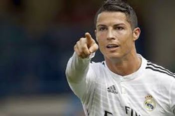Suarez dan Ronaldo bersaing jadi top skor