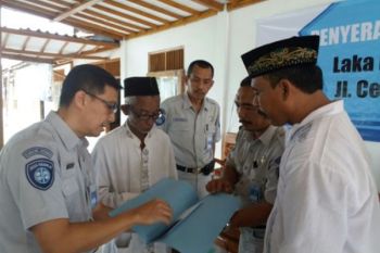 Korban  Tabrakan Maut di Bojonegoro Terima Santunan 