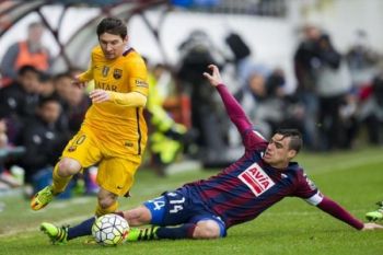 Dua gol Messi bantu Barca hajar Eibar 4-0
