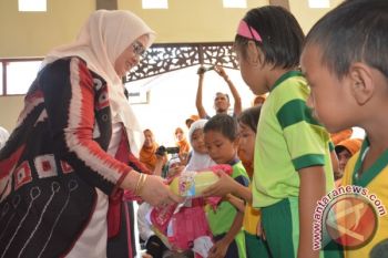 PKK Bantu Paket PAUD Kertak Hanyar