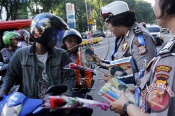 OPERASI SIMPATIK DI MAKASSAR