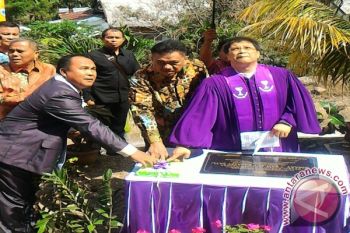 Gubernur Olly Dondokambey Resmikan Gereja GMIM Bait-EL Kalasey I