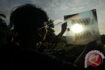 MUI Sumbar: Gerhana Matahari Adalah Teguran