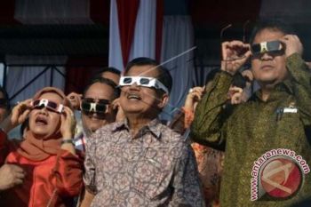 Wapres nikmati fenomena GMT dua menit di Sigi