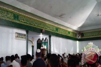Sejumlah Masjid Di Kendari Gelar Shalat Gerhana