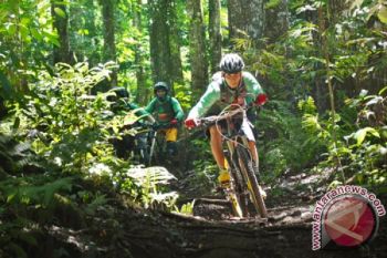 MTB JELAJAH RIMBA PROMOSIKAN SPORT TOURISM DI NTB