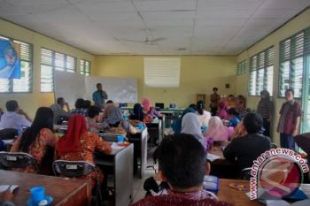 Guru Matematika Barito Utara Ikuti Bimtek 