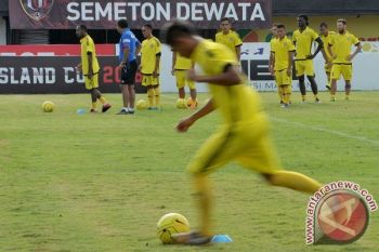Menpora Apresiasi Digulirkannya Piala Bhayangkara