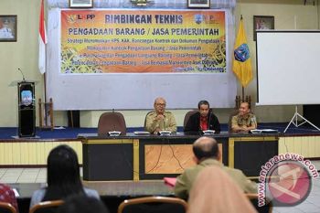 Puluhan PNS Ikuti Bimtek Pengadaan