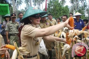 Bupati Minut Ajak Masyarakat `Ba Kobong" 