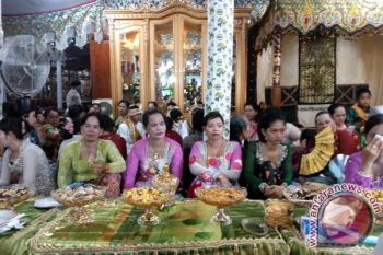 Upacara adat pernikahan Tolotang potensi Pariwisata Sulsel 