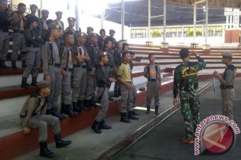 Untuk Menata Para Pedagang, Satpol PP Barut Berikan Surat Edaran Ke PKL