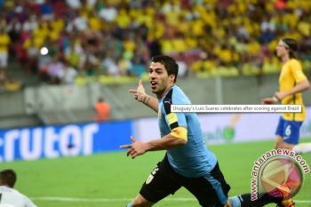 Uruguay Tahan Imbang Brazil 2-2, Suarez Cetak Gol Setelah 2 Tahun