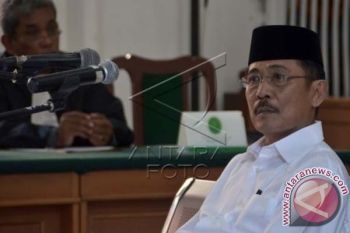 Bupati Barru jalani sidang perdana kasus TPPU