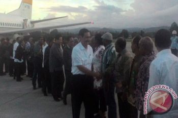 Menko Polhukam dan rombongan tiba di Jayapura 