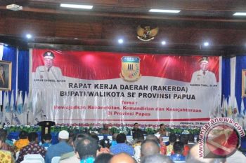 Menko Polhukam dan Mendagri hadiri Rakerda Bupati/Wali Kota se-Papua 
