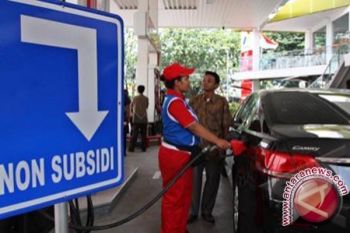 Pertamina turunkan harga BBM nonsubsidi Rp200