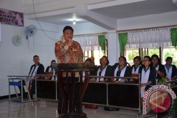 Gubernur: Paskah Momentum Bangun Kepedulian Rakyat Miskin 