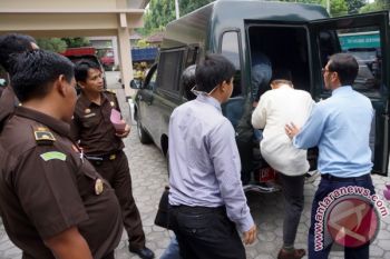 Dua Tersangka Kasus Rumput Laut Ditahan