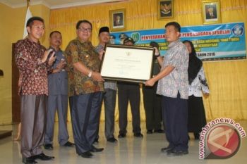 3 Sekolah Sukamara Raih Penghargaan Integritas dari Mendikbud