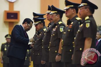 Jaksa Agung Serahkan Sepenuhnya Pemeriksaan Kajati DKI kepada KPK