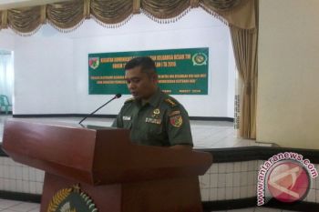 Korem gelar Komsos dengan keluarga besar TNI