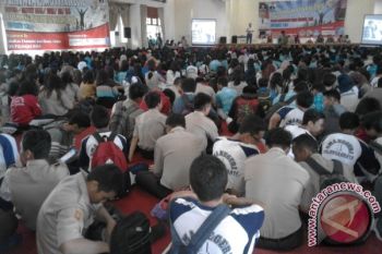 Rektor IAIN Palangka Raya Beri Motivasi Siswa Sebelum Hadapi UN