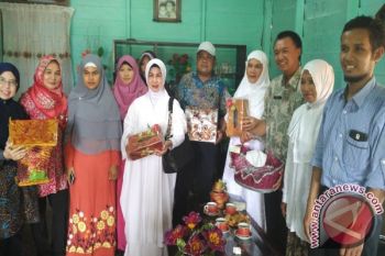 Ketua Dekranasda Kunjungi Kecamatan Bunyu