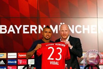 LIGA CHAMPIONS - Bayern tundukkan Benfica berkat gol Vidal