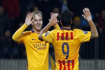 Meski menang, posisi Barca riskan