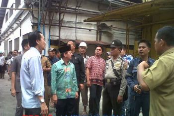 Wali Kota Bandarlampung Beri Bantuan Korban Kebakaran 