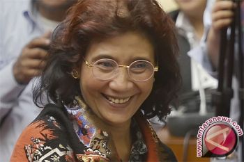 Menteri Susi Luncurkan Empat Kapal Pengawas Perikanan