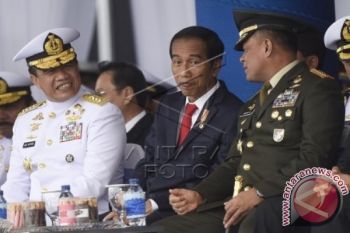 Presiden Resmikan Monumen Merpati Perdamaian di Padang