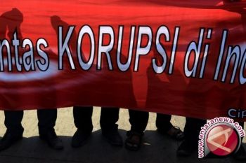 Terdakwa dana BOS divonis satu tahun penjara 