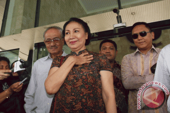 Ratna Sarumpaet Ingin Dirikan Tenda untuk Warga Pasar Ikan