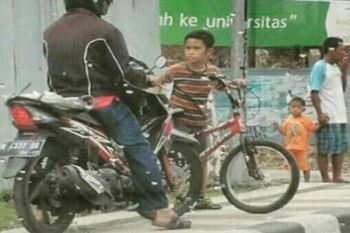 Bocah Pemberani Ini Dihadiahi Sepeda oleh Wali Kota Semarang