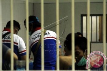 RAZIA RUTAN DI MAKASSAR  Foto BerikutnyaPERISTIWAFoto Sebelumnya