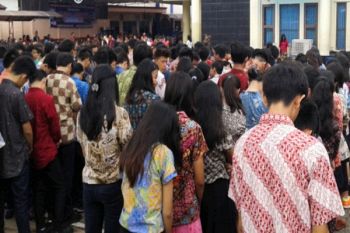 Peringatan Hari Kartini meriah