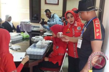 75 Satpol PP Makassar jalani tes urine 