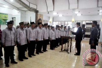 Bupati Barut Lantik Dewan Hakim MTQ Kabupaten
