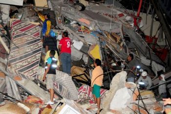 Korban Tewas Gempa Ekuador Lebih 650 Orang